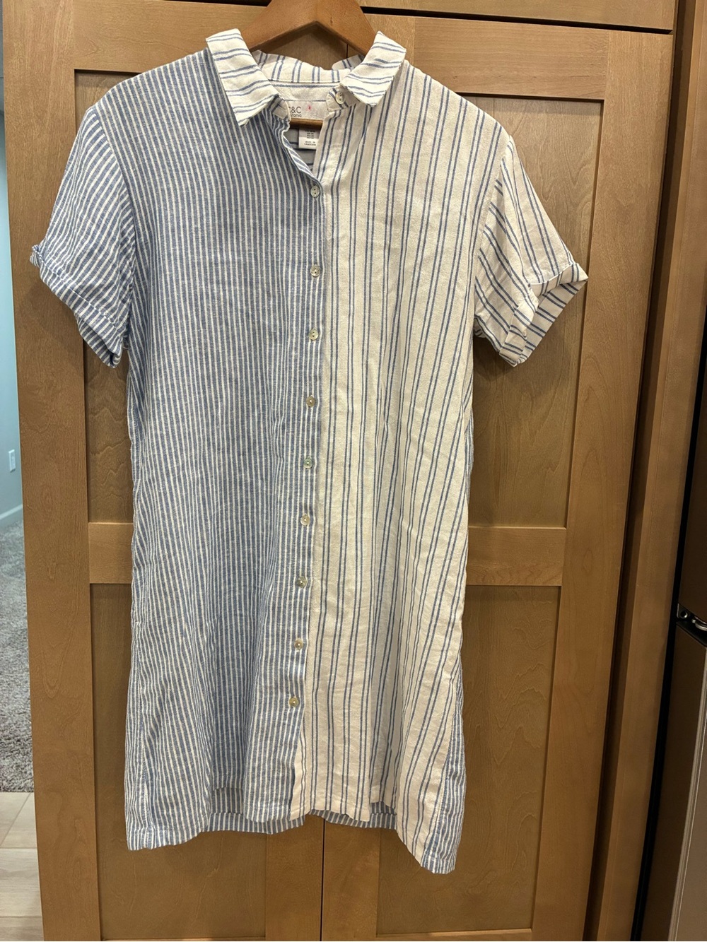 C&C California Blue and White Striped Short-Sleeve Button Dress